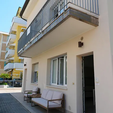 Dainese Apartments, Casa Abigail